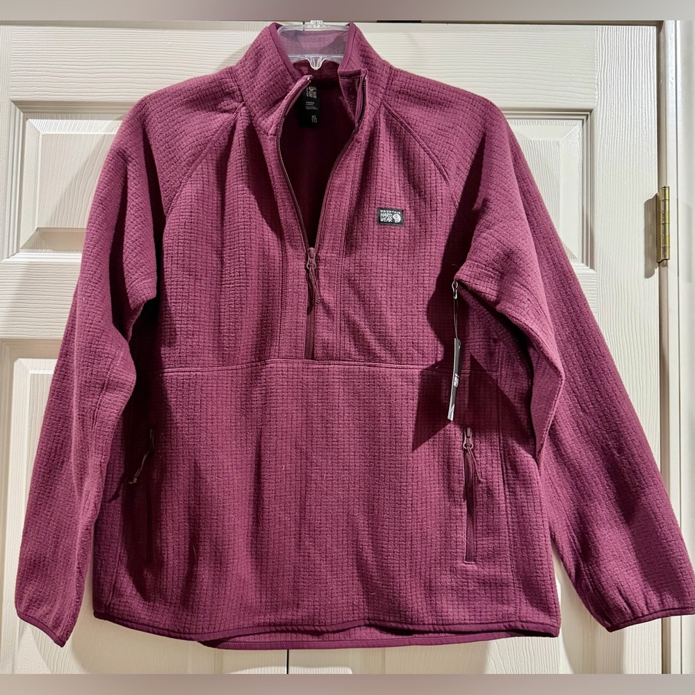Mountain Hardware Women's Explore Fleece 1/2 Zip Jacket. Plumb size XL NWT